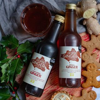 Zázvor patrí k zime tak ako perníky. Originál aj Extra Strong Dorset Ginger sa hodia k sviatočným nápojom alebo na...
